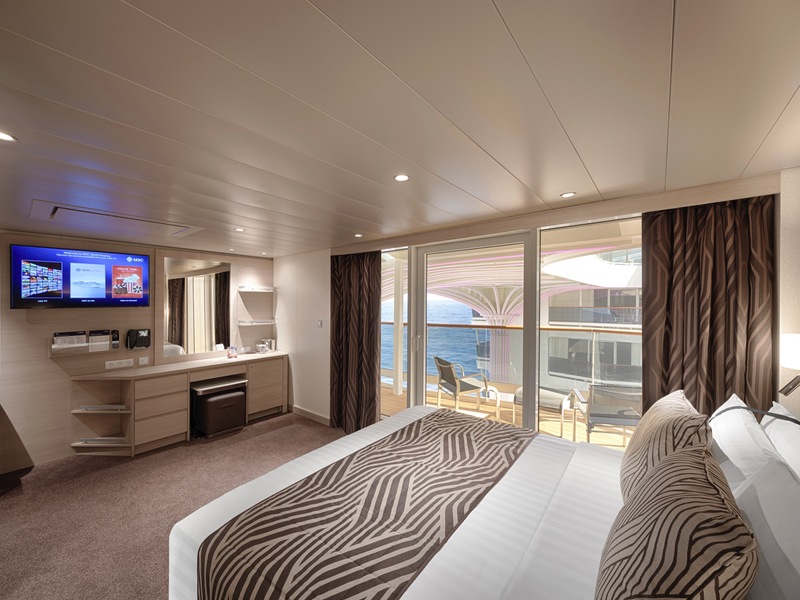 Junior Suite Aurea with Promenade & Ocean View